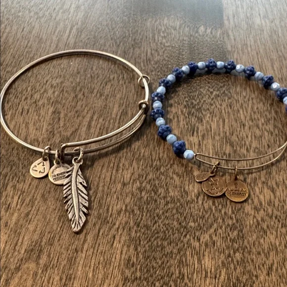 Alex and Ani bundle - Picture 5 of 5